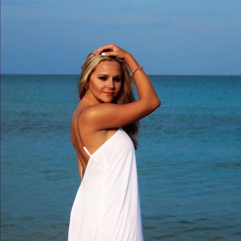 Express white dress. Absolutely gorgeous